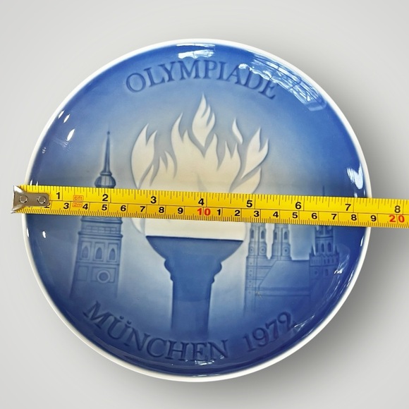 Vintage 1972 Munich Olympic Bing & Grondahl Copenhagen Collectors Plate Preowned - Picture 4 of 14